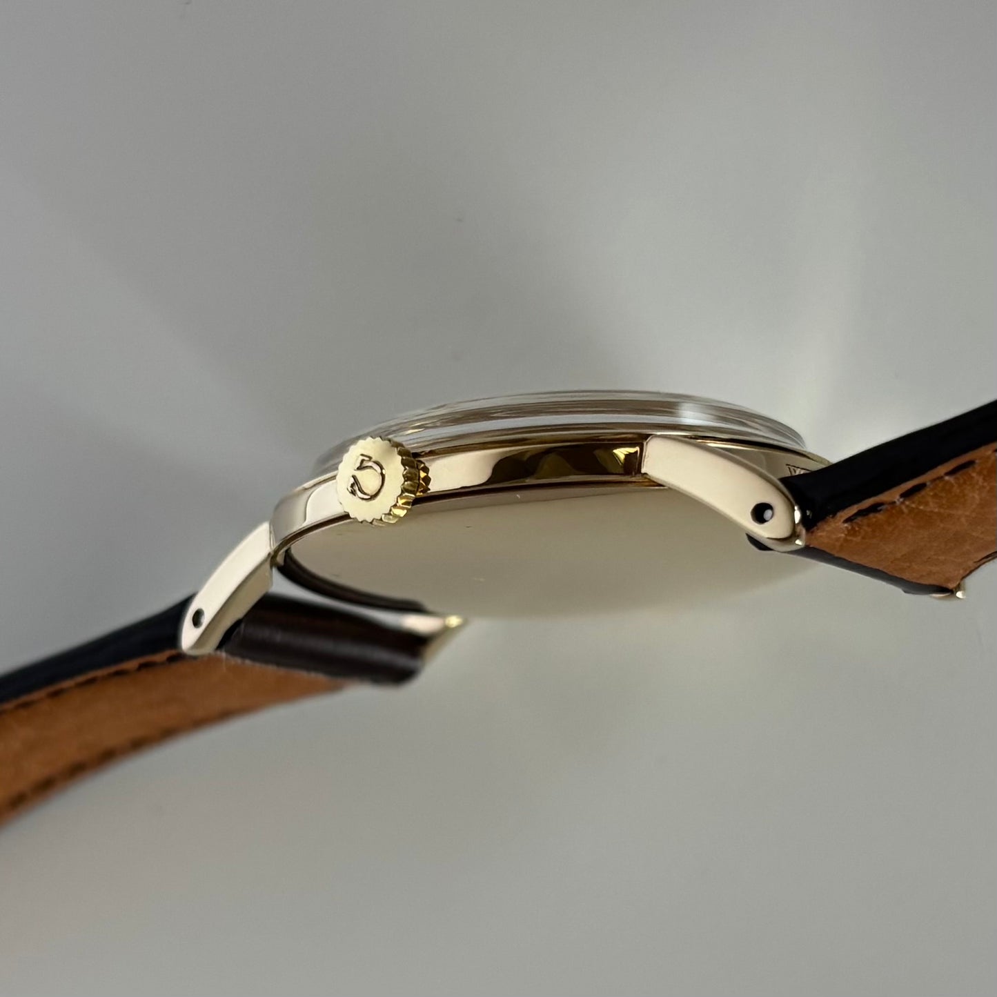Omega 1950s P6521 14K Honeycomb Manual